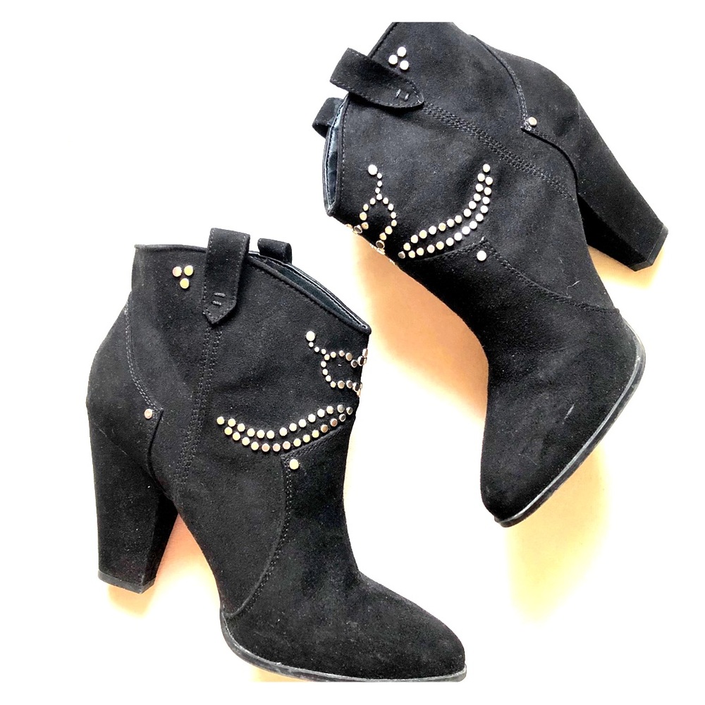 Ankle boots